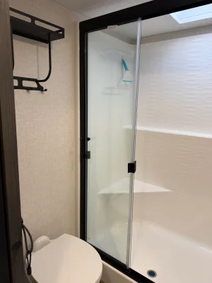 2025 VENTURE RV SPORTTREK 5 TOURING EDITION photo 13