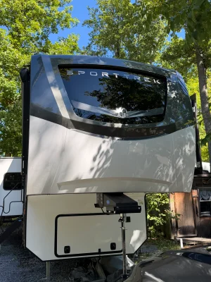 2025 VENTURE RV SPORTTREK 5 TOURING EDITION photo 6