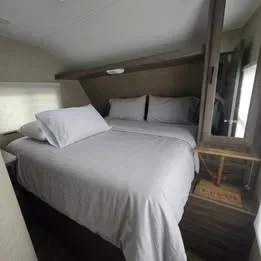 2019 RAGE'N FRONT BED photo 7