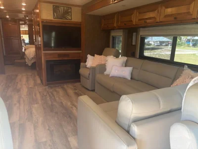 2014 TIFFIN MOTORHOMES ALLEGRO RED photo 4