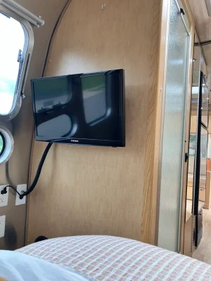 2016 AIRSTREAM FLYING CLOUD photo 28