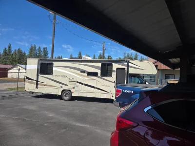 2019 COACHMEN LEPRECHAUN photo 4