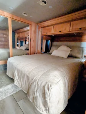 2020 TIFFIN MOTORHOMES ALLEGRO BREEZE photo 5