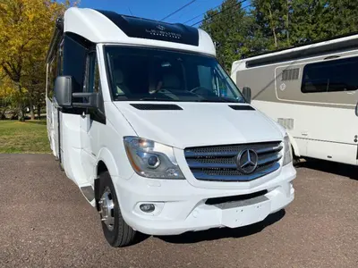 2019 Leisure Travel Unity photo 3