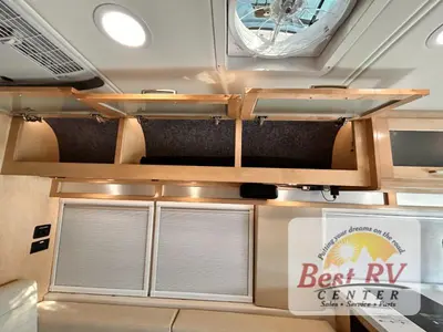 2027 Coachmen Beyond photo 39