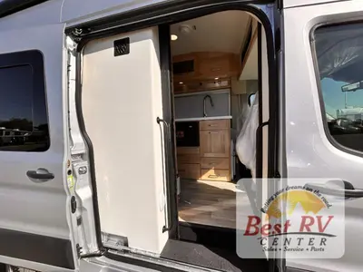 2027 Coachmen Beyond photo 11