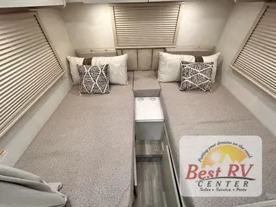 2027 Thor Motor Coach Vegas photo 44