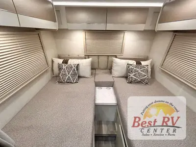2027 Thor Motor Coach Vegas photo 43