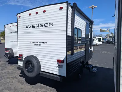 2027 Forest River Avenger photo 6