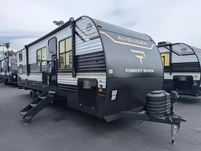 New 2027 Forest River Avenger 26DBS