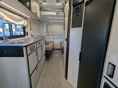 2027 Winnebago Elora photo 15