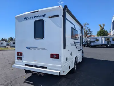2027 Thor Motor Coach Four Winds photo 6