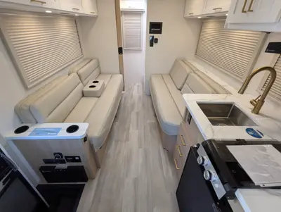 2027 Thor Motor Coach Four Winds photo 10