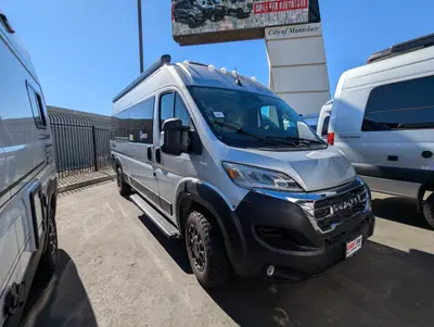 New 2027 Thor Motor Coach Tellaro 20Y
