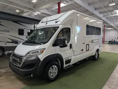 2027 Winnebago Elora photo 4