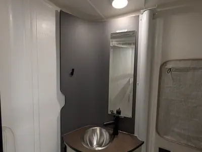 2027 Winnebago Elora photo 25