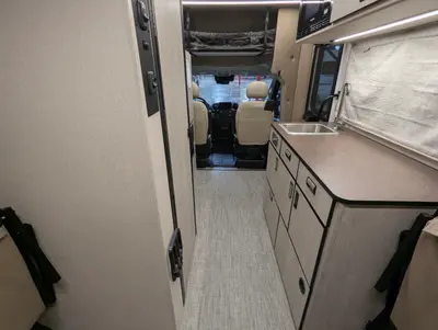 2027 Winnebago Elora photo 28