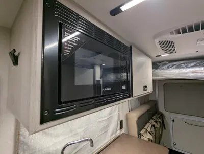 2027 Winnebago Elora photo 22