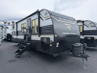 New 2027 Forest River Avenger 26DBS