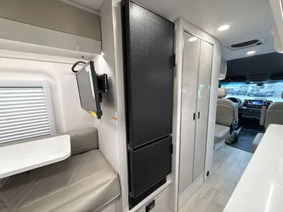 2027 Thor Motor Coach Tranquility photo 31