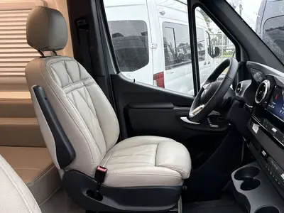 2027 Thor Motor Coach Tranquility photo 21