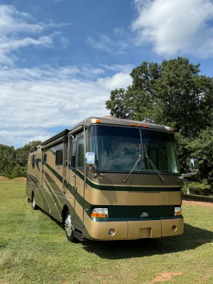 Used 2004 Beaver Santiam 40PDQ