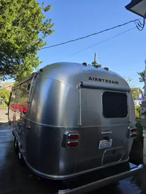 2018 AIRSTREAM INTERNATIONAL SIGNATURE photo 4