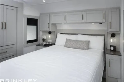 2025 BRINKLEY MODEL Z photo 8
