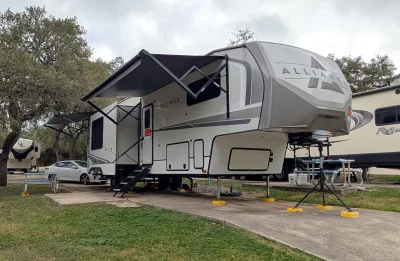 Used 2024 Alliance Rv Avenue 38DBL