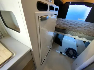 2025 Airstream Rangeline photo 23