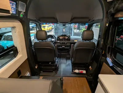 2027 Storyteller Overland Darkmode photo 26
