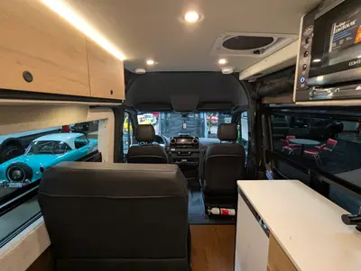 2027 Storyteller Overland Darkmode photo 25