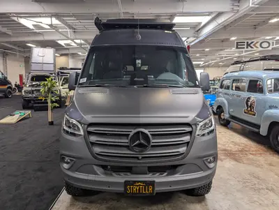 2027 Storyteller Overland Darkmode photo 3