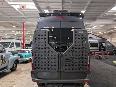 2027 Storyteller Overland Darkmode photo 8