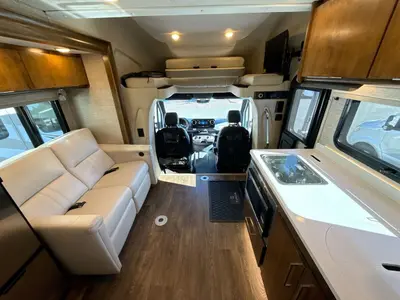 2020 Tiffin Motorhomes Wayfarer photo 45