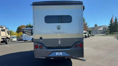 2020 Tiffin Motorhomes Wayfarer photo 3