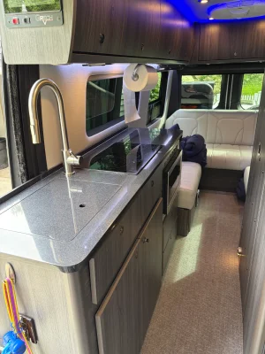 2023 GRECH RV TERRENO-ION AWD photo 20