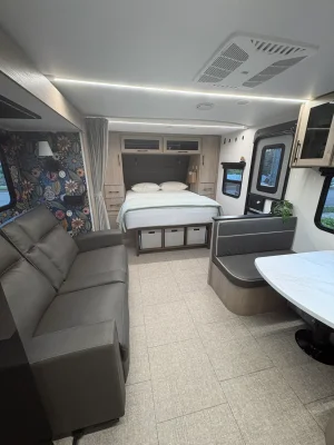 2025 GRAND DESIGN IMAGINE XLS photo 6