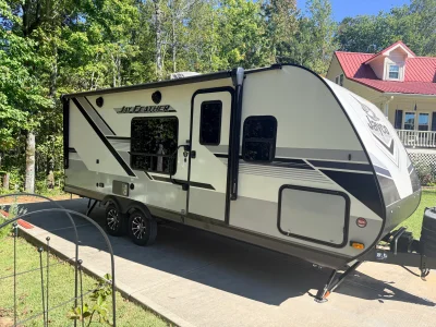 2024 JAYCO JAY FEATHER photo 2