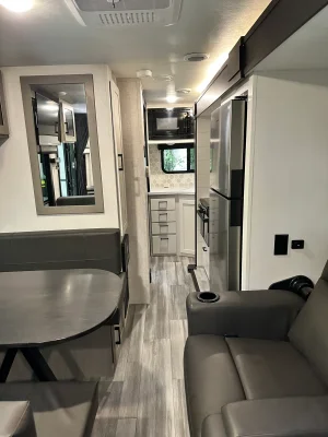 2024 JAYCO JAY FEATHER photo 4