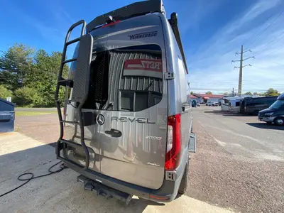 2025 Winnebago Revel photo 9