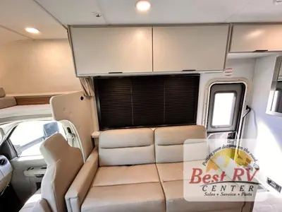 2027 Thor Motor Coach Four Winds photo 29