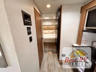 2027 Thor Motor Coach Four Winds photo 43