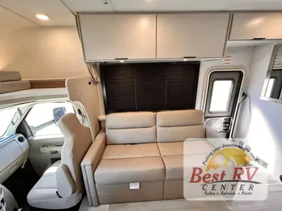 2027 Thor Motor Coach Four Winds photo 28