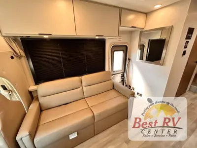 2027 Thor Motor Coach Four Winds photo 27