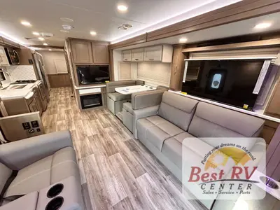 2027 Thor Motor Coach Inception photo 14