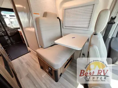 2027 Thor Motor Coach Talavera photo 20