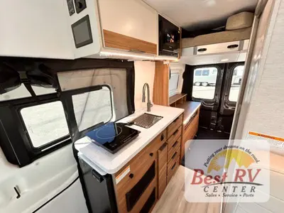 2027 Thor Motor Coach Talavera photo 29
