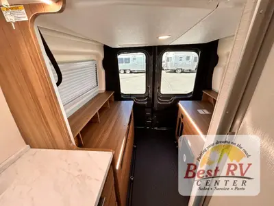 2027 Thor Motor Coach Talavera photo 41