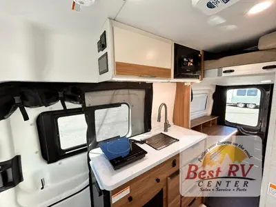 2027 Thor Motor Coach Talavera photo 30